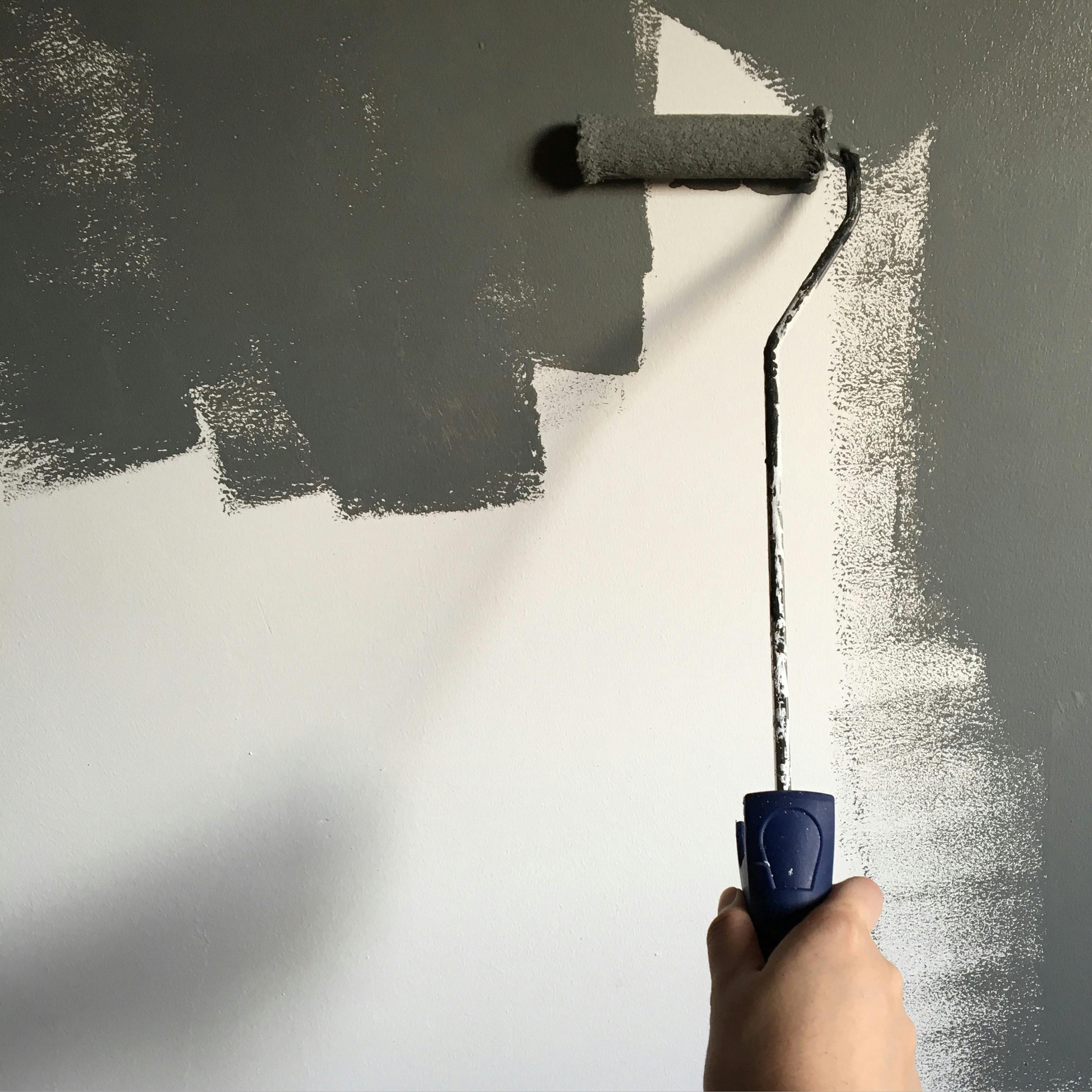 W GOMEZ PAINTING team at work